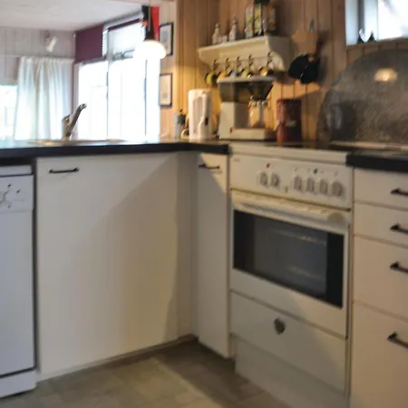 Two-bedroom In אוטרופ
